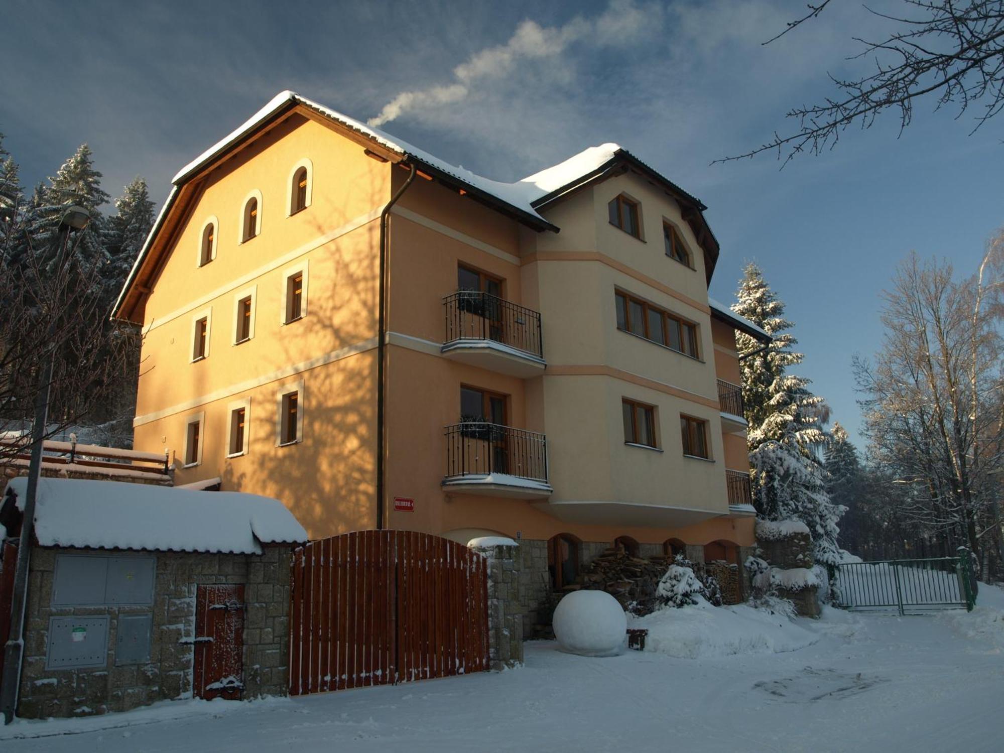 Pension Kral Jablonec nad Nisou Εξωτερικό φωτογραφία